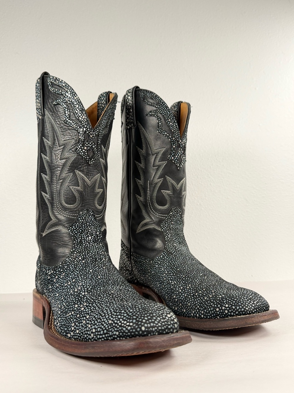 Boulet Boots Women’s Exotic Western Boots Size 7C Sanded Stingray Made In Canada